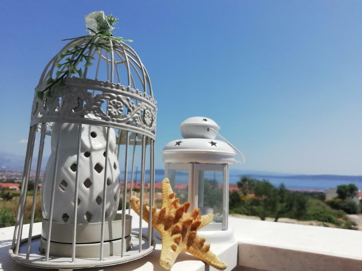 Villa Sky - Heating Pool Kaštel Novi المظهر الخارجي الصورة